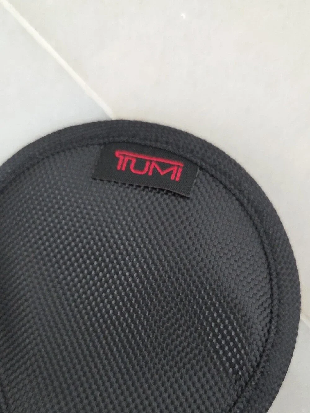 Tumi Black Travel Pouches & Tumi Eye Masks (5 Sets) BRAND NEW NEVER USED!